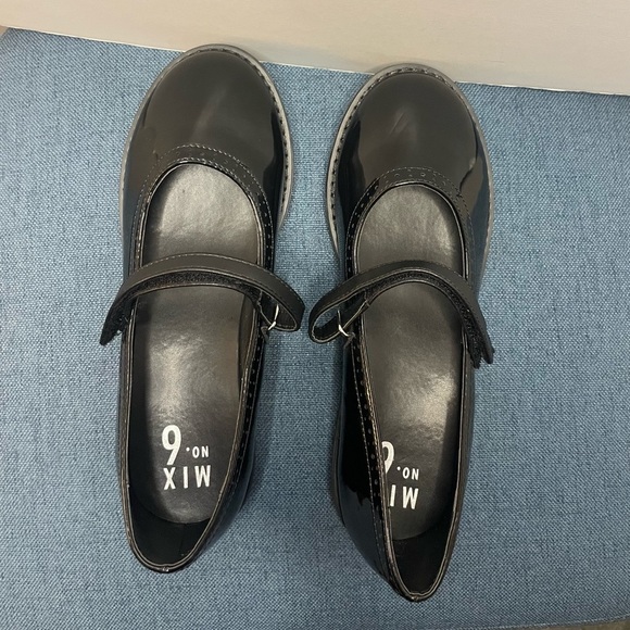 Mix No. 6 Lucy Mary Jane Flat - Kids size 6 - Picture 3 of 14